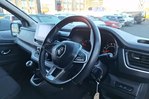 VO72ZHT Renault Trafic SL28 Blue dCi 130 Sport Van Thumbnail #4