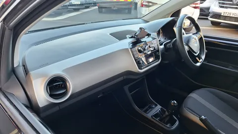 MD18TXO Volkswagen Up 1.0 High Up 5dr Thumbnail #18