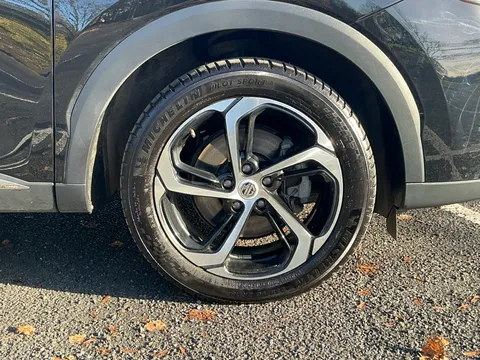 LC24GHA Mg Motor Uk Hs 1.5 T-GDI PHEV Trophy 5dr Auto Thumbnail #13