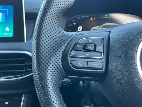 LC24GHA Mg Motor Uk Hs 1.5 T-GDI PHEV Trophy 5dr Auto Thumbnail #20