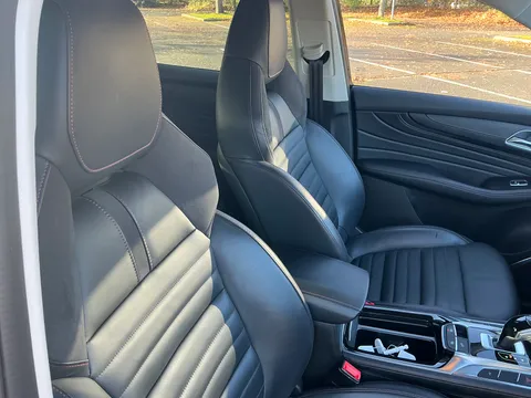 LC24GHA Mg Motor Uk Hs 1.5 T-GDI PHEV Trophy 5dr Auto Thumbnail #33