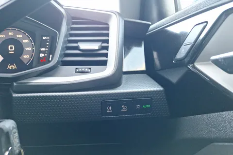 DF73JFY Audi A1 25 TFSI Sport 5dr Thumbnail #34