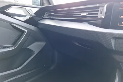 DF73JFY Audi A1 25 TFSI Sport 5dr Thumbnail #40