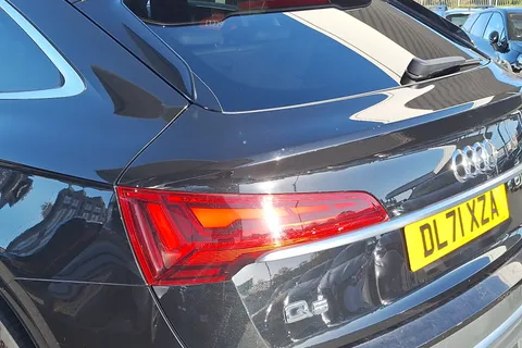 DL71XZA Audi Q5 45 TFSI Quattro S Line 5dr S Tronic Thumbnail #17