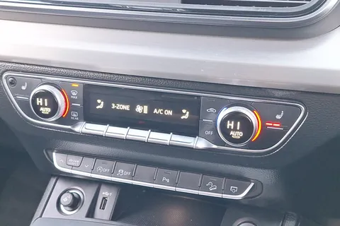 DL71XZA Audi Q5 45 TFSI Quattro S Line 5dr S Tronic Thumbnail #32