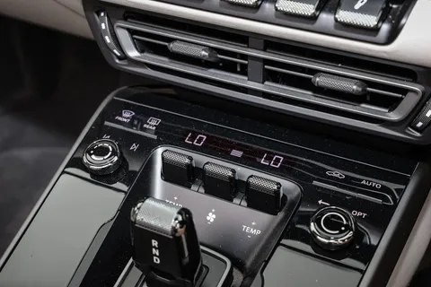 BV24HHM Porsche 911 S 2dr PDK Thumbnail #25