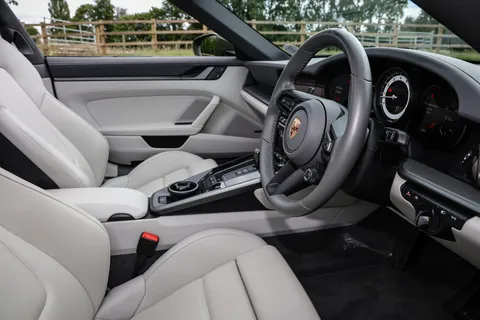 BV24HHM Porsche 911 S 2dr PDK Thumbnail #19