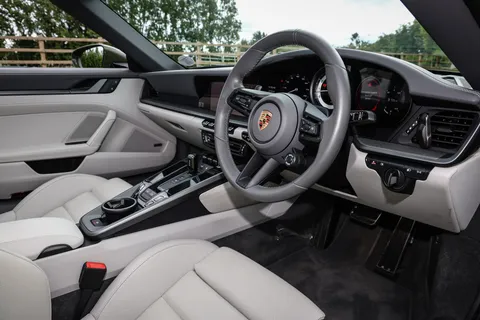 BV24HHM Porsche 911 S 2dr PDK Thumbnail #18