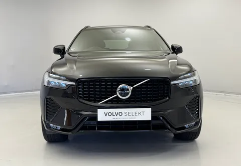 DX71FWR Volvo XC60 2.0 B5P R DESIGN 5dr AWD Geartronic Thumbnail #4