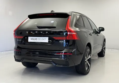 DX71FWR Volvo XC60 2.0 B5P R DESIGN 5dr AWD Geartronic Thumbnail #7