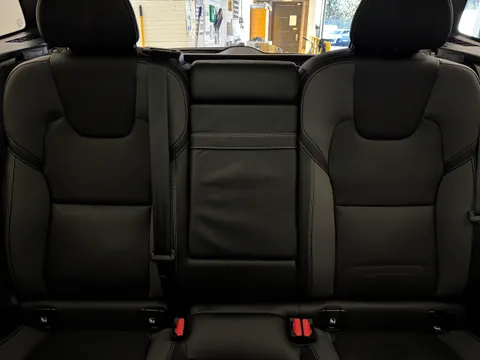 DX71FWR Volvo XC60 2.0 B5P R DESIGN 5dr AWD Geartronic Thumbnail #21