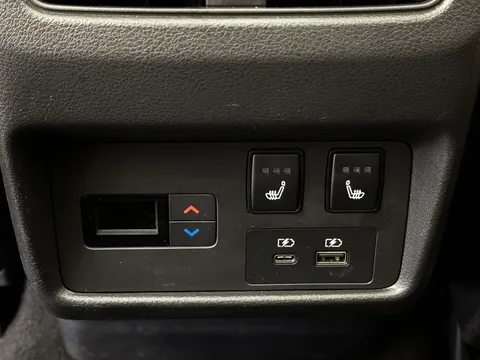 OY73XZS Nissan X-Trail 1.5 E-Power 204 Tekna+ 5dr Xtronic Thumbnail #14