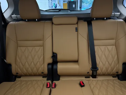 OY73XZS Nissan X-Trail 1.5 E-Power 204 Tekna+ 5dr Xtronic Thumbnail #18