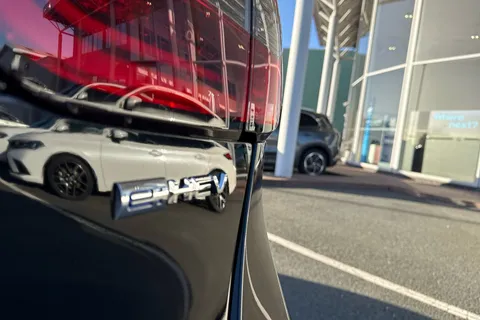 DK75NVY Honda Jazz 1.5 i-MMD Hybrid Advance Sport 5dr eCVT Thumbnail #16