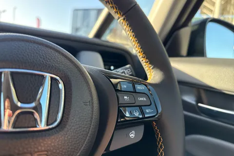 DK75NVY Honda Jazz 1.5 i-MMD Hybrid Advance Sport 5dr eCVT Thumbnail #19