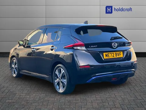 ME72BVF Nissan LEAF 110kW Tekna 40kWh 5dr Auto Thumbnail #4