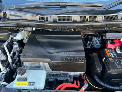 ME72BVF Nissan LEAF 110kW Tekna 40kWh 5dr Auto Thumbnail #10