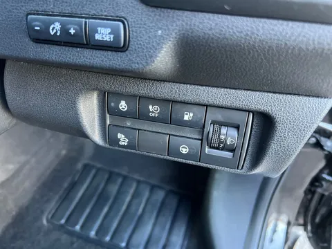 ME72BVF Nissan LEAF 110kW Tekna 40kWh 5dr Auto Thumbnail #22