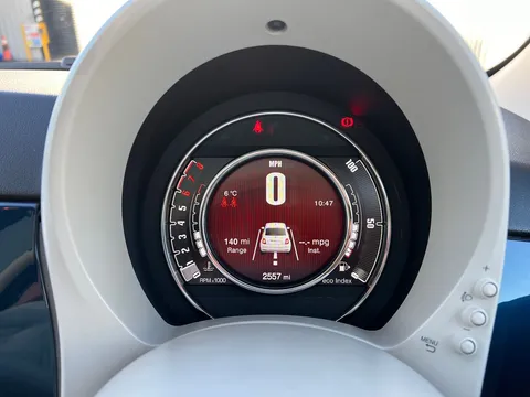 YK24CKZ Fiat 500 1.0 Mild Hybrid Top 3dr Thumbnail #12