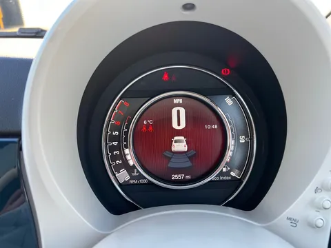 YK24CKZ Fiat 500 1.0 Mild Hybrid Top 3dr Thumbnail #19