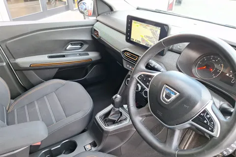 WF72OTW Dacia Sandero Stepway 1.0 TCe Prestige 5dr CVT Thumbnail #13