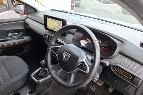 WF72OTW Dacia Sandero Stepway 1.0 TCe Prestige 5dr CVT Thumbnail #31