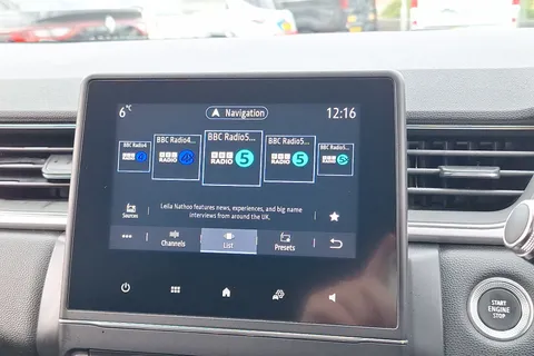 DP21JNU Renault Captur 1.0 TCE 90 S Edition 5dr Thumbnail #34