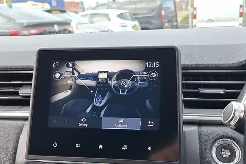 DP21JNU Renault Captur 1.0 TCE 90 S Edition 5dr Thumbnail #37