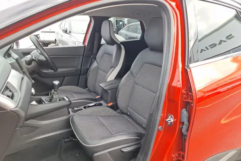 DP21JNU Renault Captur 1.0 TCE 90 S Edition 5dr Thumbnail #29