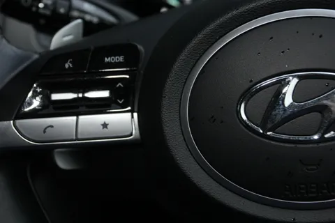 GJ72XGR Hyundai Tucson 1.6 TGDi Plug-in Hybrid Ultimate 5dr 4WD Auto Thumbnail #24