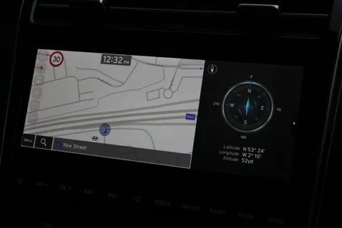 PX71ZXU Hyundai Tucson 1.6 TGDi Hybrid 230 Ultimate 5dr 2WD Auto Thumbnail #17