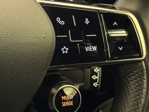 DU74WXR Renault Austral E-Tech Full Hybrid Techno 5dr Auto Thumbnail #20