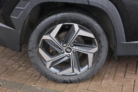 RE71VVU Hyundai Tucson 1.6 TGDi Hybrid 230 Ultimate 5dr 2WD Auto Thumbnail #11