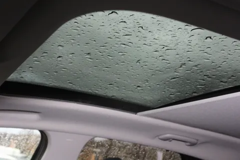 RE71VVU Hyundai Tucson 1.6 TGDi Hybrid 230 Ultimate 5dr 2WD Auto Thumbnail #10