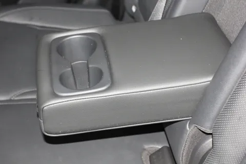 RE71VVU Hyundai Tucson 1.6 TGDi Hybrid 230 Ultimate 5dr 2WD Auto Thumbnail #14