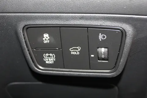 RE71VVU Hyundai Tucson 1.6 TGDi Hybrid 230 Ultimate 5dr 2WD Auto Thumbnail #30