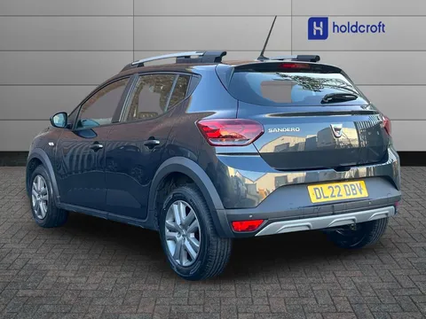 DL22DBV Dacia Sandero Stepway 1.0 TCe Comfort 5dr Thumbnail #3