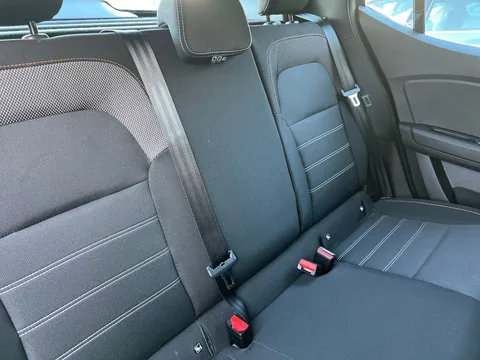 DL22DBV Dacia Sandero Stepway 1.0 TCe Comfort 5dr Thumbnail #10