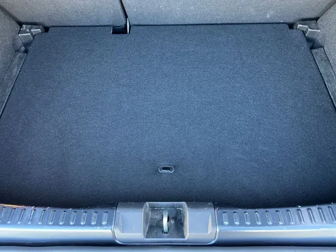 DL22DBV Dacia Sandero Stepway 1.0 TCe Comfort 5dr Thumbnail #14