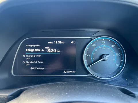 DS72LNC Nissan LEAF 110kW N-Connecta 39kWh 5dr Auto Thumbnail #13