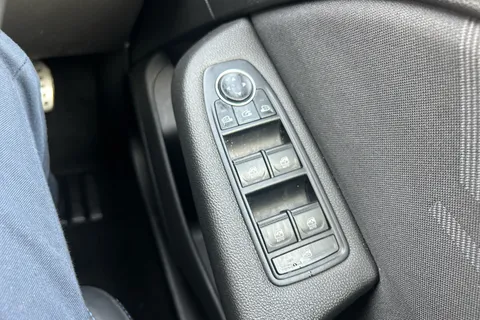 HN25UNF Renault Clio 1.0 TCe 90 Esprit Alpine 5dr Thumbnail #21