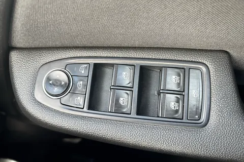 HN25UES Renault Clio 1.0 TCe 90 Esprit Alpine 5dr Thumbnail #19