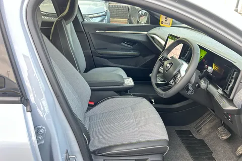 HT24VZE Renault Megane E-Tech EV60 160kW Techno Comfort Range 60kWh 5dr Auto Thumbnail #20