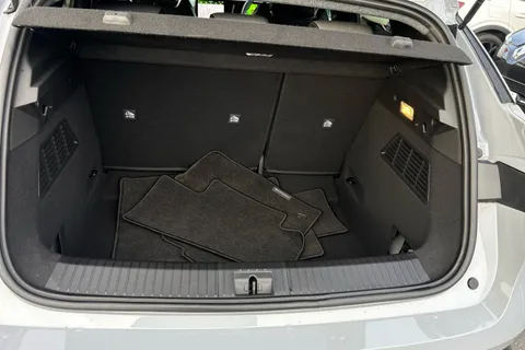 HT24VZE Renault Megane E-Tech EV60 160kW Techno Comfort Range 60kWh 5dr Auto Thumbnail #27