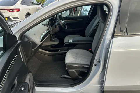 HT24VZE Renault Megane E-Tech EV60 160kW Techno Comfort Range 60kWh 5dr Auto Thumbnail #35