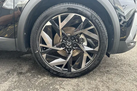 HT74GXP Renault Symbioz 1.6 E-Tech FHEV 145 Iconic Esprit Alpine 5dr Auto Thumbnail #5