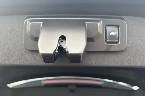 HT74GXP Renault Symbioz 1.6 E-Tech FHEV 145 Iconic Esprit Alpine 5dr Auto Thumbnail #41