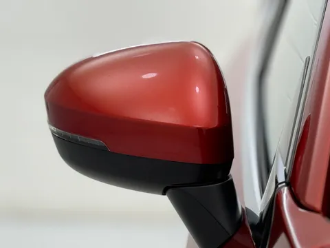 DV72LHA Nissan Qashqai 1.5 E-Power Acenta Premium [Glass Roof] 5dr Auto Thumbnail #28