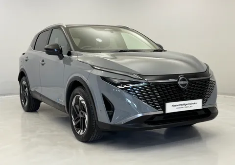 OY74ZNL Nissan Qashqai 1.5 E-Power N-Connecta [Glass Roof] 5dr Auto Thumbnail #3