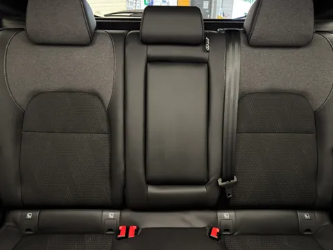 OY74ZNL Nissan Qashqai 1.5 E-Power N-Connecta [Glass Roof] 5dr Auto Thumbnail #18